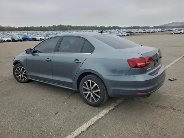 3VWB67AJ6HM279273 2017 VOLKSWAGEN JETTA - Image 2