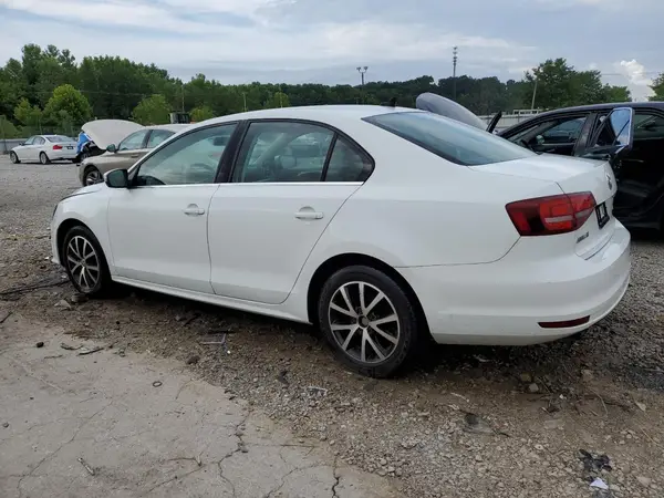 3VWB67AJ6HM325152 2017 VOLKSWAGEN JETTA - Image 2