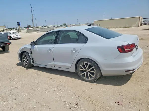 3VWB67AJ6HM339391 2017 VOLKSWAGEN JETTA - Image 2