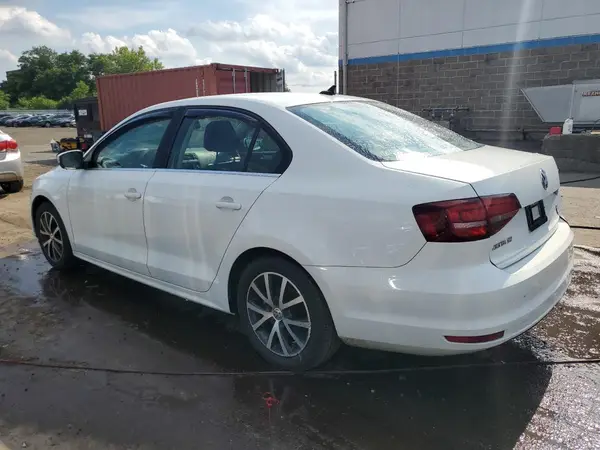 3VWB67AJ7HM222578 2017 VOLKSWAGEN JETTA - Image 2