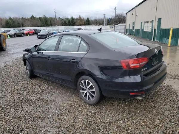 3VWB67AJ7HM265107 2017 VOLKSWAGEN JETTA - Image 2