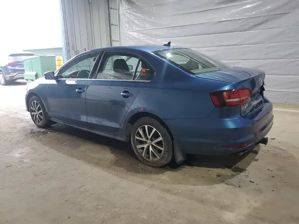 3VWB67AJ7HM266922 2017 VOLKSWAGEN JETTA - Image 2