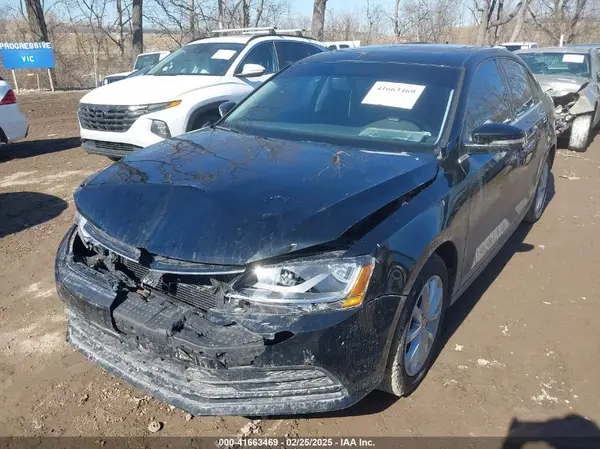 3VWB67AJ7HM302463 2017 VOLKSWAGEN JETTA - Image 2