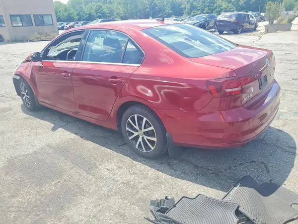 3VWB67AJ7HM340369 2017 VOLKSWAGEN JETTA - Image 2