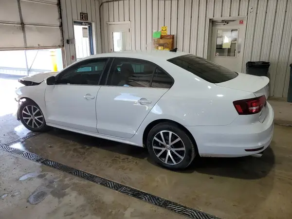 3VWB67AJ7HM340890 2017 VOLKSWAGEN JETTA - Image 2