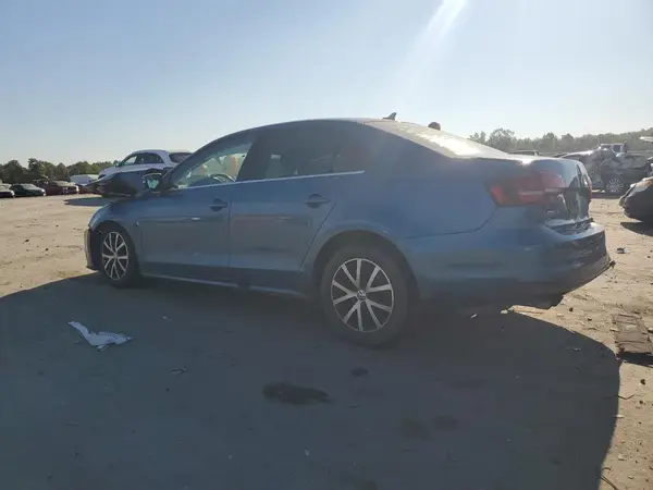 3VWB67AJ7HM361559 2017 VOLKSWAGEN JETTA - Image 2