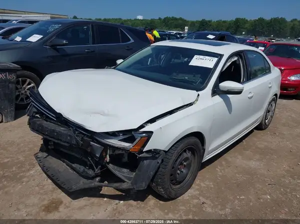 3VWB67AJ8HM235498 2017 VOLKSWAGEN JETTA - Image 2