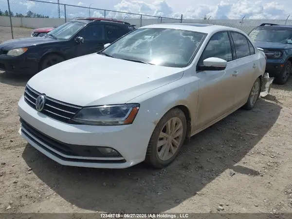 3VWB67AJ8HM253256 2017 VOLKSWAGEN JETTA - Image 2
