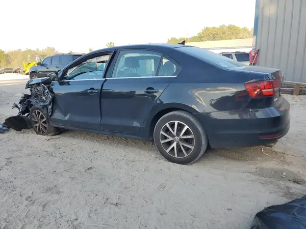3VWB67AJ8HM310099 2017 VOLKSWAGEN JETTA - Image 2