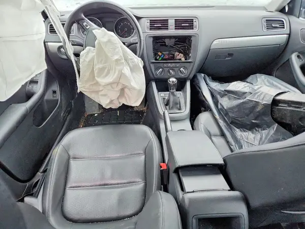 3VWB67AJ8JM229092 2018 VOLKSWAGEN JETTA - Image 8