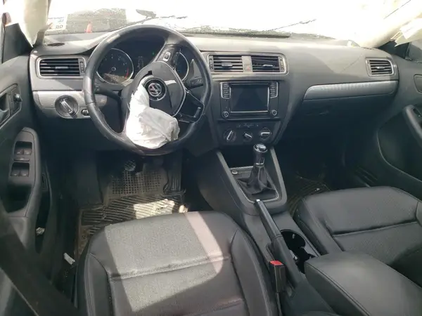 3VWB67AJ9HM209105 2017 VOLKSWAGEN JETTA - Image 8