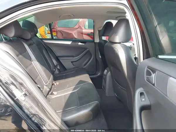 3VWB67AJ9HM262189 2017 VOLKSWAGEN JETTA - Image 8