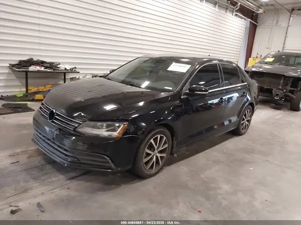 3VWB67AJ9HM283060 2017 VOLKSWAGEN JETTA - Image 2