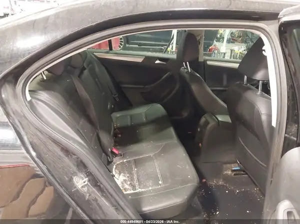 3VWB67AJ9HM283060 2017 VOLKSWAGEN JETTA - Image 8