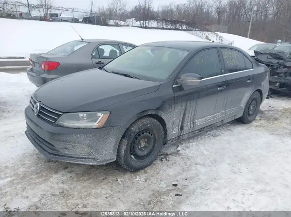 3VWB67AJ9HM356413 2017 VOLKSWAGEN JETTA - Image 2