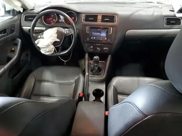 3VWB67AJ9HM380095 2017 VOLKSWAGEN JETTA - Image 8