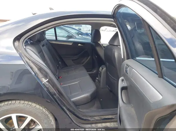 3VWB67AJXHM239410 2017 VOLKSWAGEN JETTA - Image 8