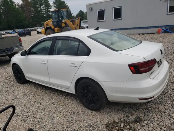 3VWB67AJXHM262332 2017 VOLKSWAGEN JETTA - Image 2