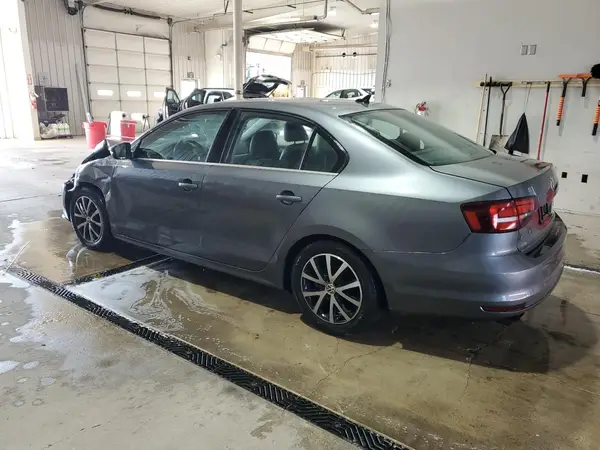 3VWB67AJXHM271693 2017 VOLKSWAGEN JETTA - Image 2