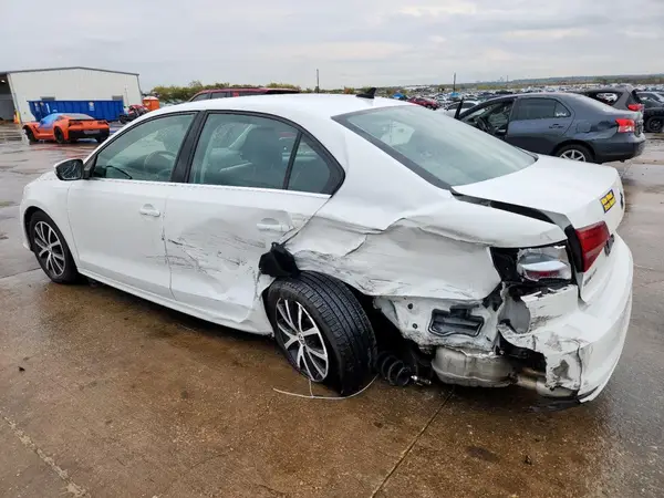3VWB67AJXHM303445 2017 VOLKSWAGEN JETTA - Image 2