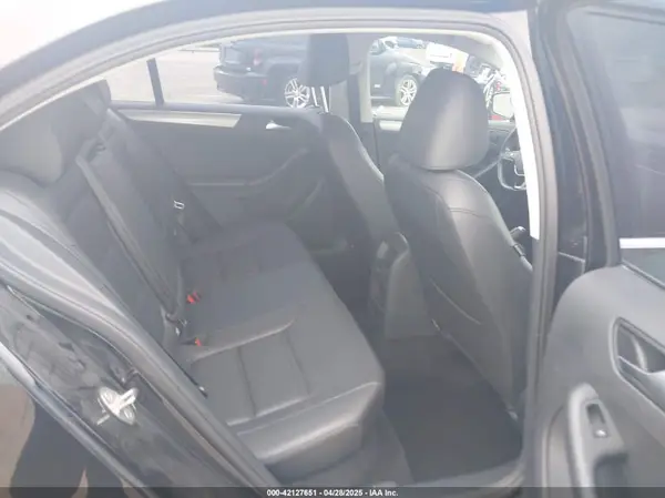 3VWB67AJXHM310136 2017 VOLKSWAGEN JETTA - Image 8