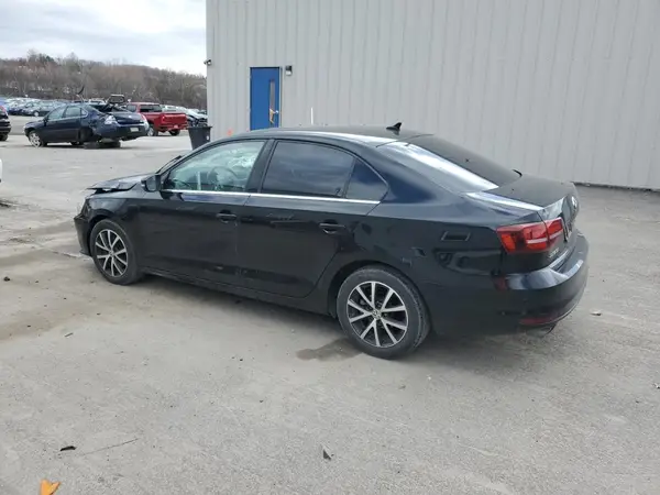 3VWB67AJXHM355593 2017 VOLKSWAGEN JETTA - Image 2