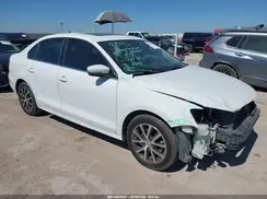 3VWB67AJXJM228882 2018 VOLKSWAGEN JETTA