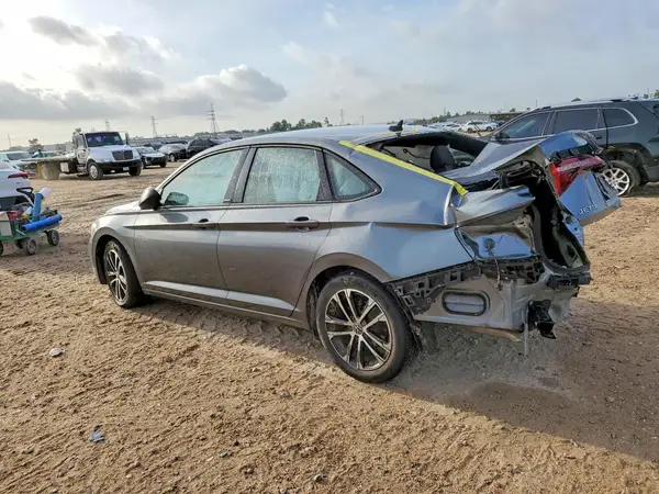 3VWBM7BU1RM001767 2024 VOLKSWAGEN JETTA - Image 2