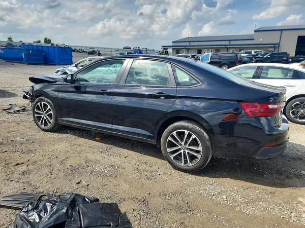 3VWBM7BU1RM074105 2024 VOLKSWAGEN JETTA - Image 2