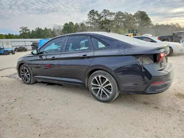 3VWBM7BU2NM020175 2022 VOLKSWAGEN JETTA - Image 2