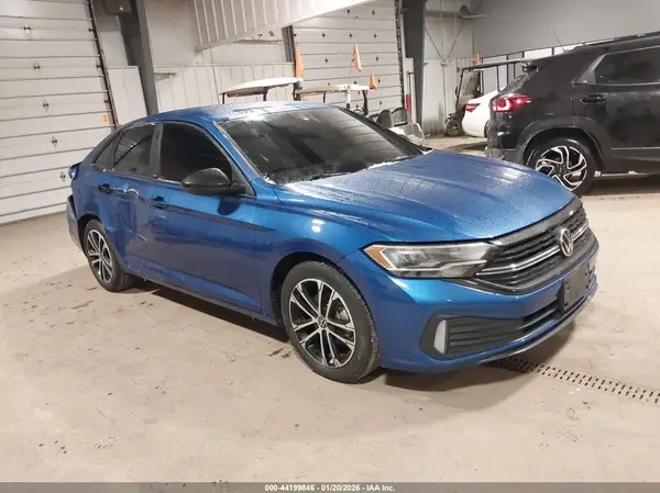 3VWBM7BU2PM027758 2023 VOLKSWAGEN JETTA - Image 1