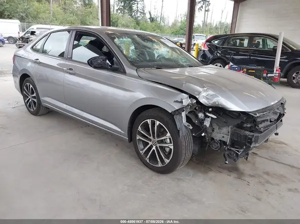 3VWBM7BU2RM043140 2024 VOLKSWAGEN JETTA - Image 1