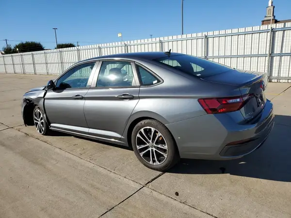 3VWBM7BU2RM061797 2024 VOLKSWAGEN JETTA - Image 2