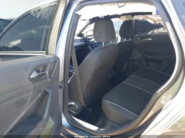 3VWBM7BU3PM024576 2023 VOLKSWAGEN JETTA - Image 8