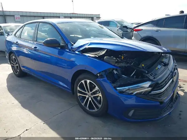 3VWBM7BU3RM083453 2024 VOLKSWAGEN JETTA - Image 1