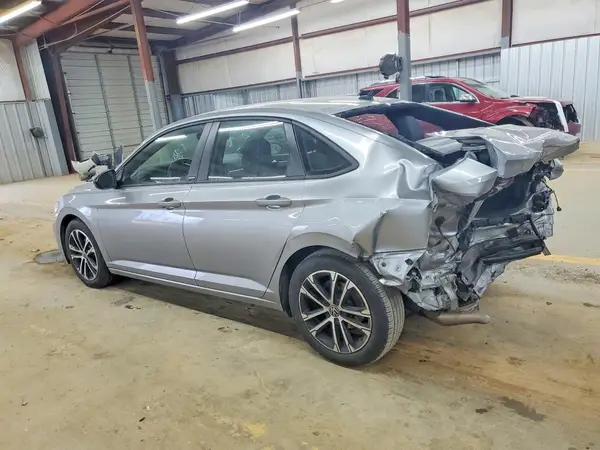 3VWBM7BU5RM008477 2024 VOLKSWAGEN JETTA - Image 2