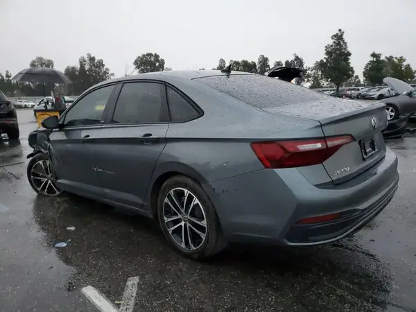 3VWBM7BU5RM084622 2024 VOLKSWAGEN JETTA - Image 2