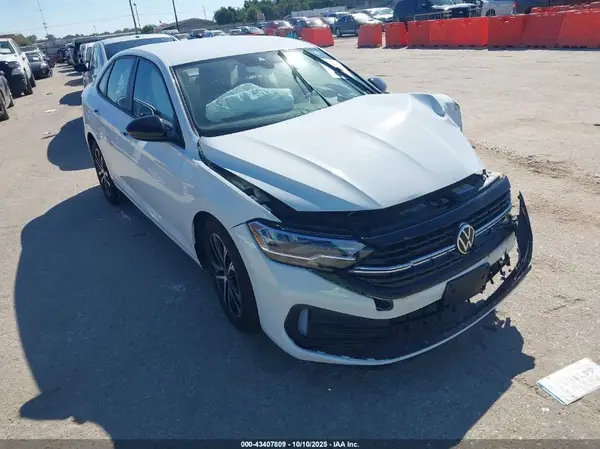 3VWBM7BU6RM019763 2024 VOLKSWAGEN JETTA - Image 1