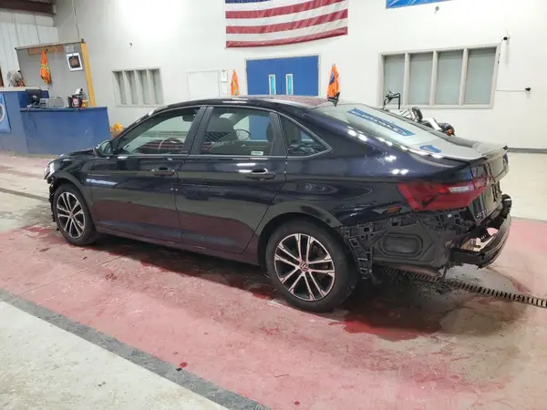 3VWBM7BU7RM011493 2024 VOLKSWAGEN JETTA - Image 2
