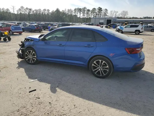 3VWBM7BU8RM007601 2024 VOLKSWAGEN JETTA - Image 2