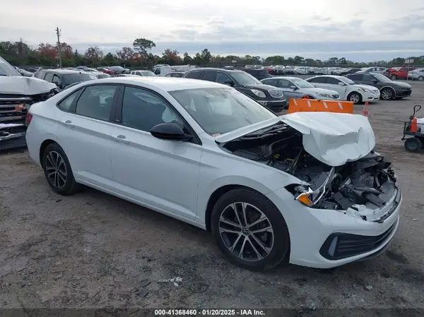3VWBM7BU8RM032742 2024 VOLKSWAGEN JETTA - Image 1