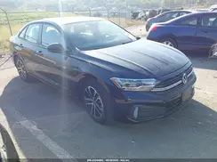 3VWBM7BUXNM032932 2022 VOLKSWAGEN JETTA