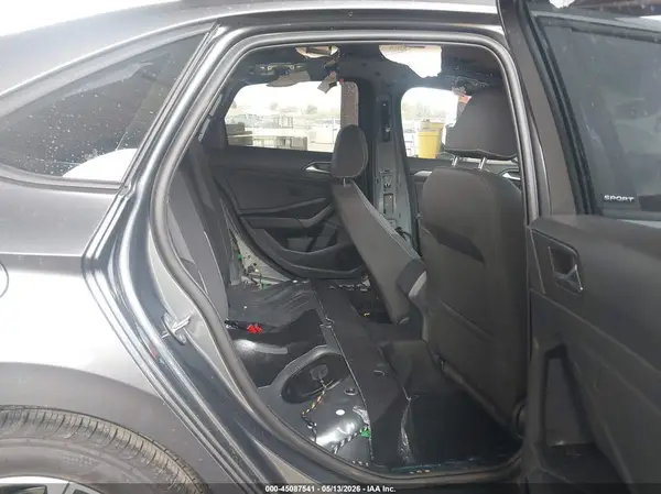 3VWBW7BU2TM027568 2026 VOLKSWAGEN JETTA - Image 8