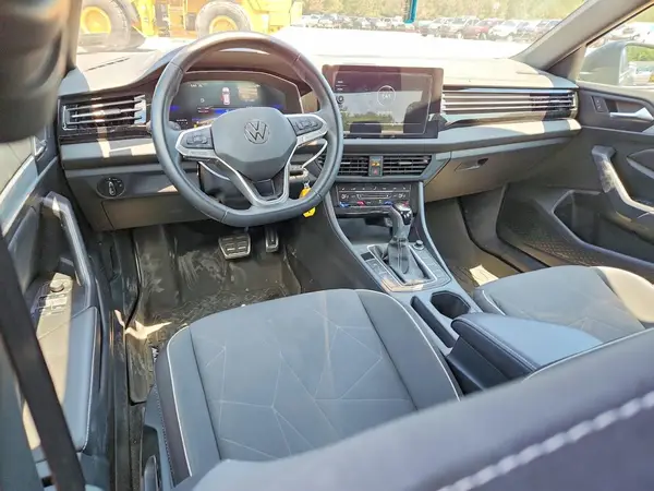3VWBX7BU1SM030960 2025 VOLKSWAGEN JETTA - Image 8