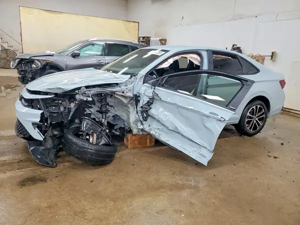 3VWBX7BU1SM103454 2025 VOLKSWAGEN JETTA - Image 1