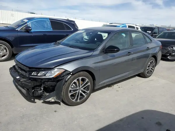 3VWBX7BU2SM043894 2025 VOLKSWAGEN JETTA - Image 1