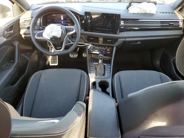 3VWBX7BU3SM031415 2025 VOLKSWAGEN JETTA - Image 8