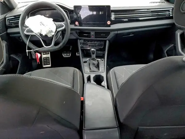 3VWBX7BU3SM090531 2025 VOLKSWAGEN JETTA - Image 8