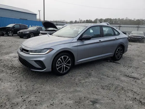 3VWBX7BU4SM006183 2025 VOLKSWAGEN JETTA - Image 1