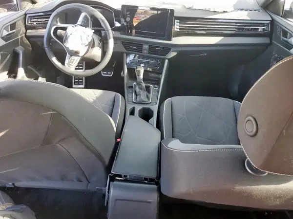 3VWBX7BU7SM060397 2025 VOLKSWAGEN JETTA - Image 8